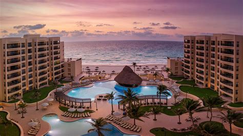 The royal sands - 18 ต.ค. 2566 ... https://hicv.link/46UFRBc Enjoy authentic Mexican food and inviting, beachside hospitality at Hacienda Sisal located on The Royal Sands ...
